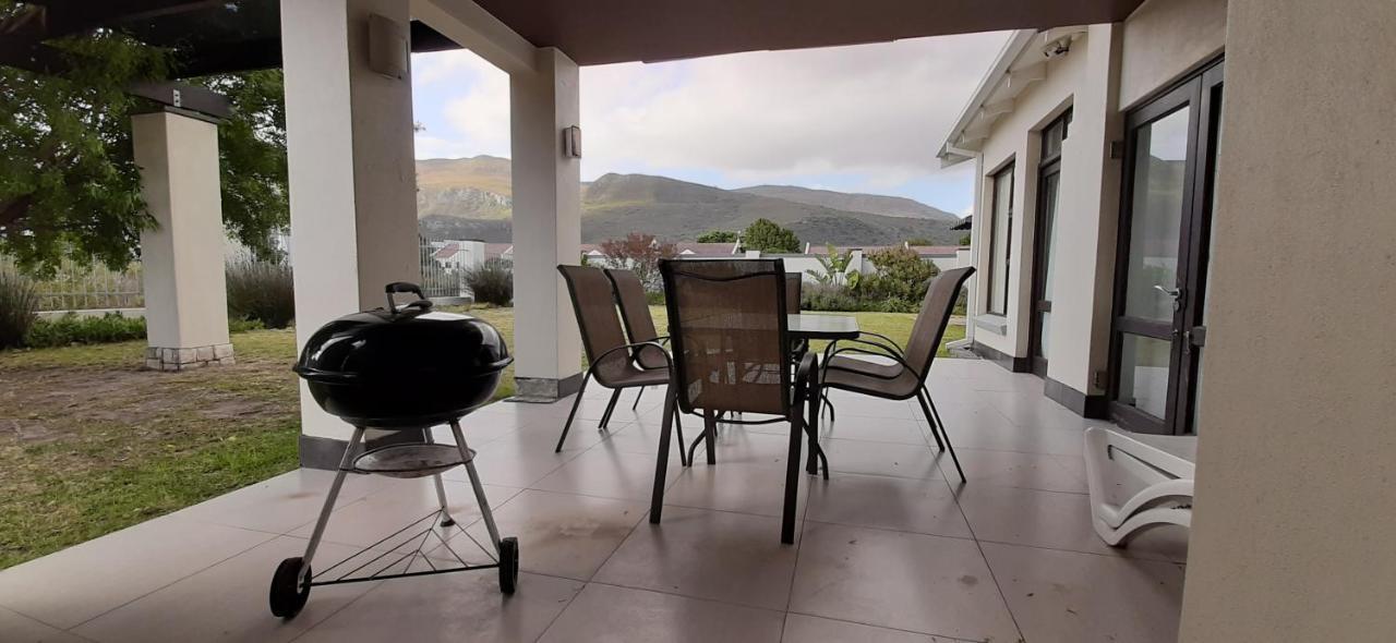 Hadingham Russell Holiday House Hermanus Dış mekan fotoğraf